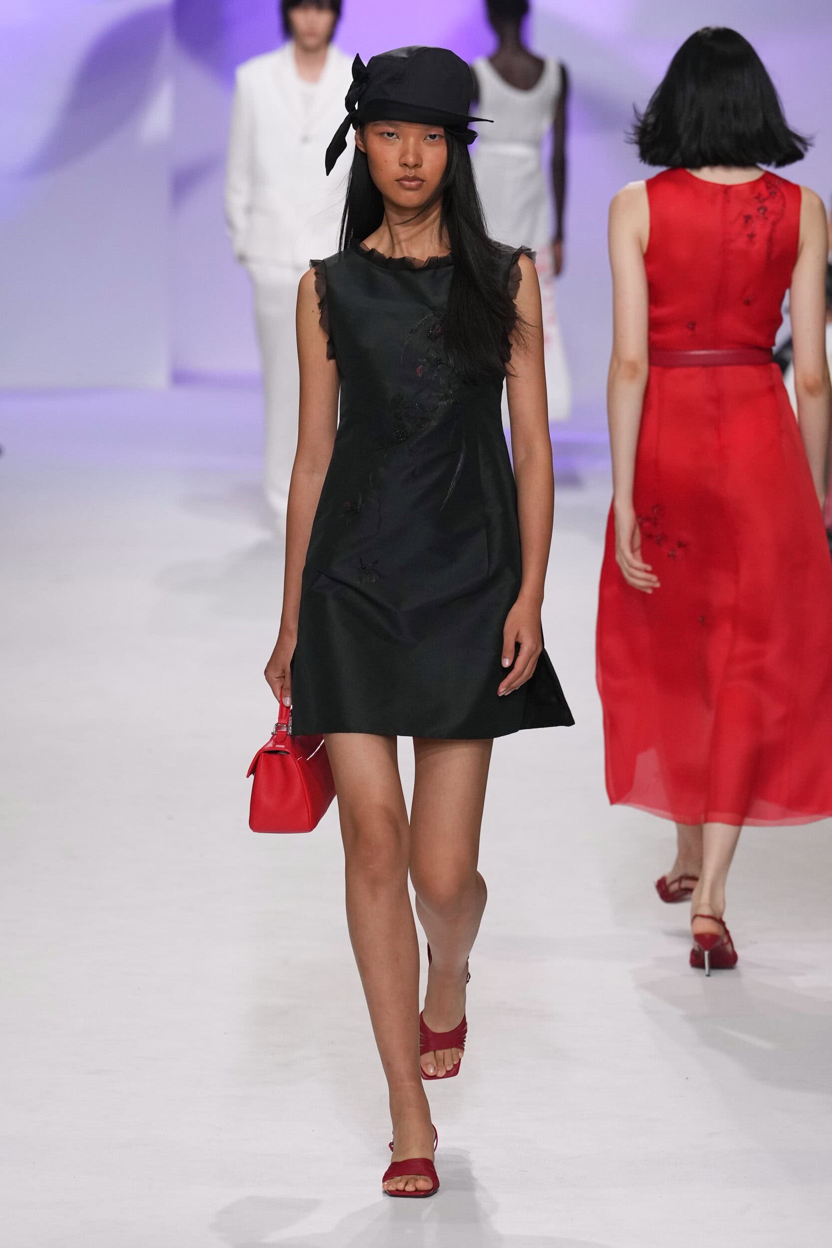 Shiatzy Chen Spring 2027 Fashion Show