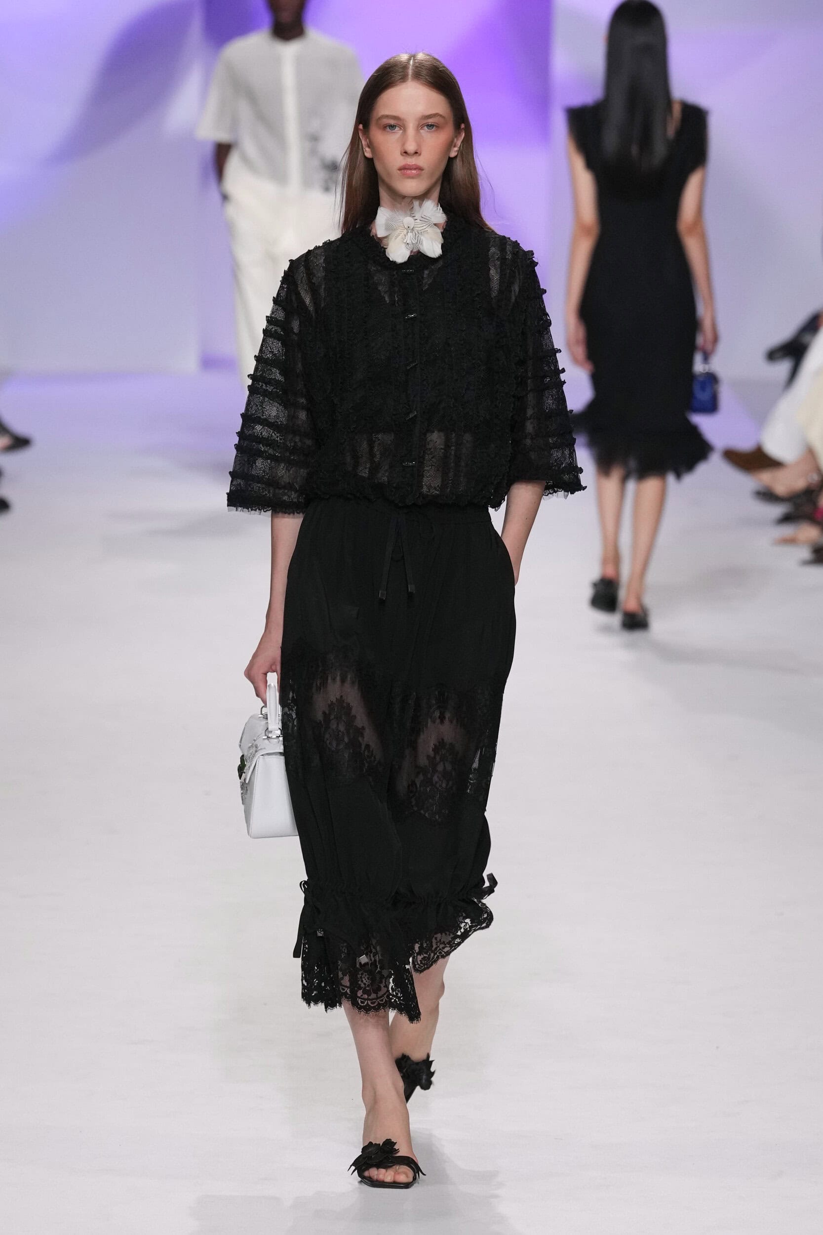 Shiatzy Chen Spring 2027 Fashion Show