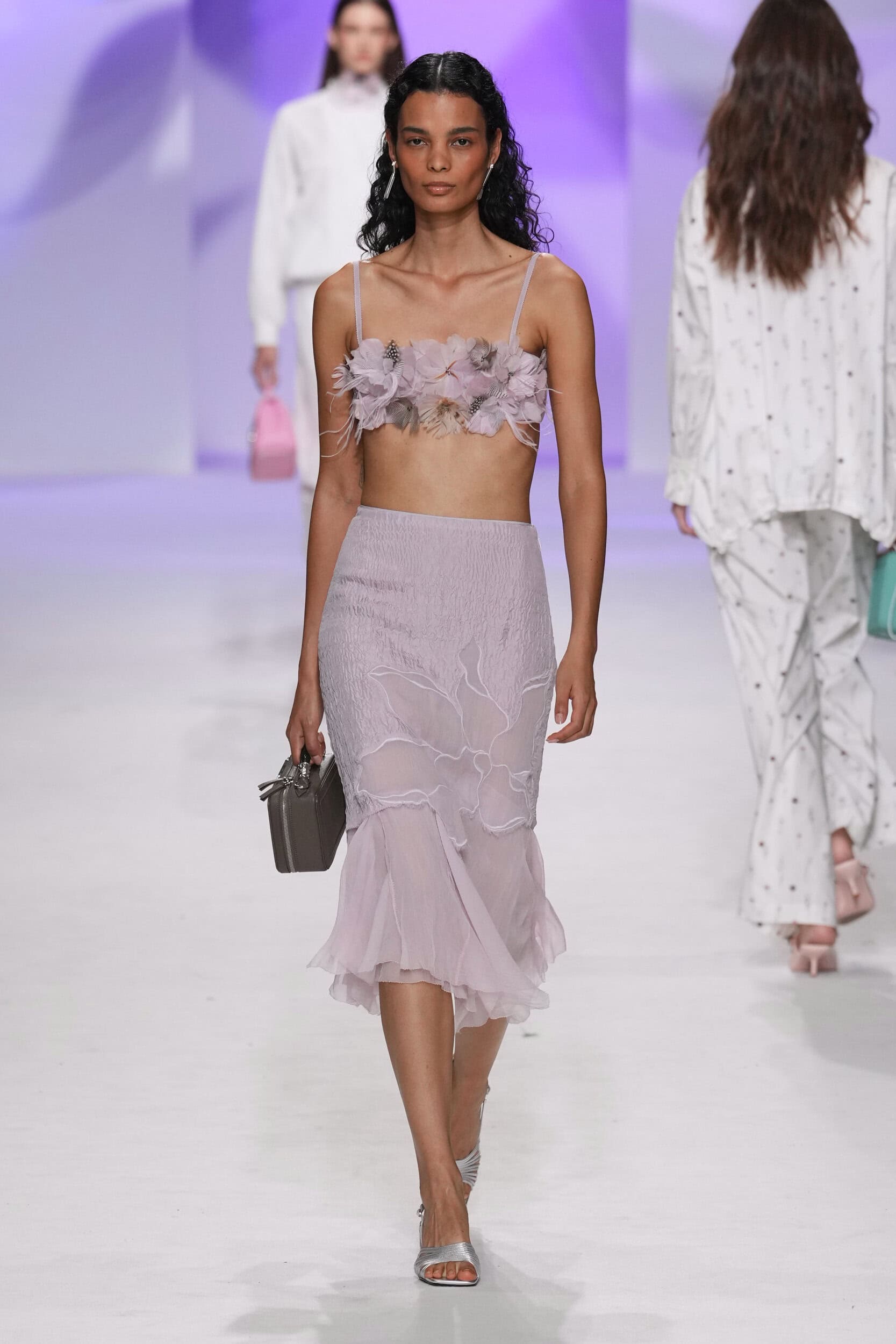 Shiatzy Chen Spring 2027 Fashion Show