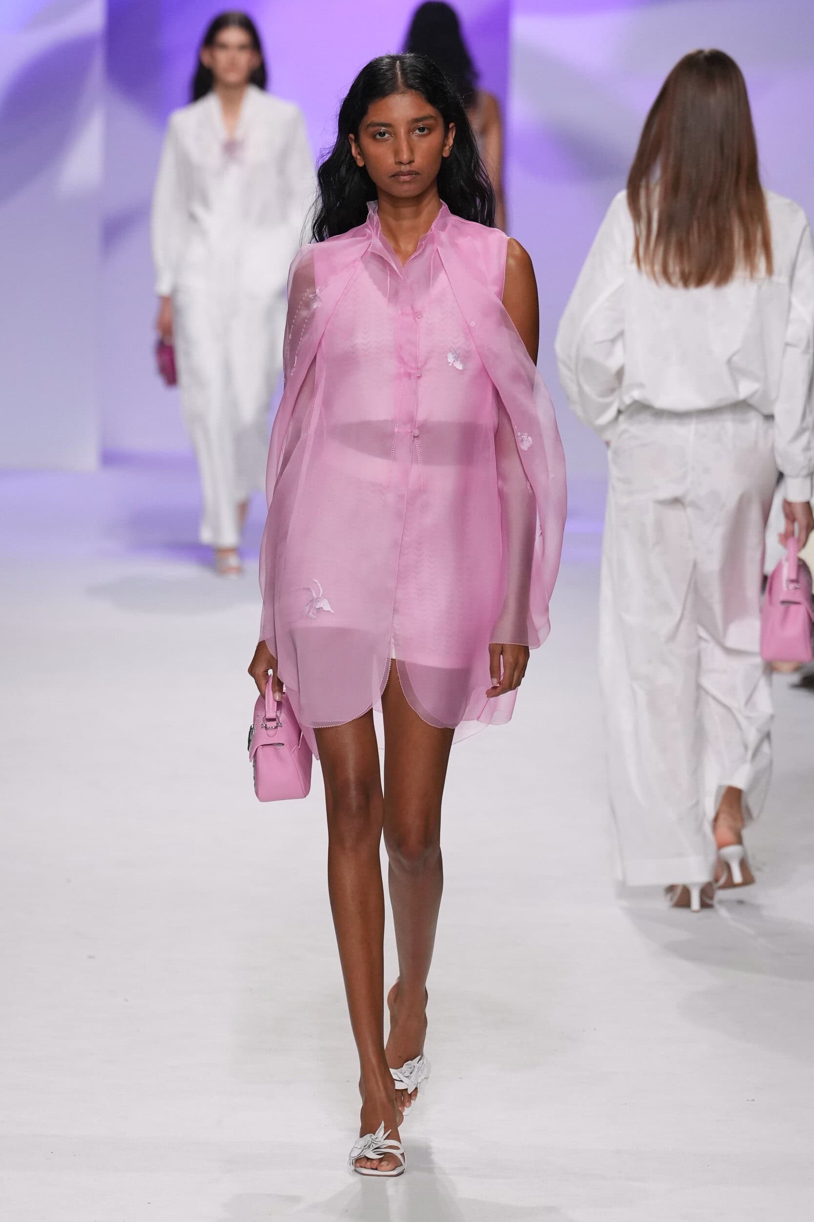 Shiatzy Chen Spring 2027 Fashion Show