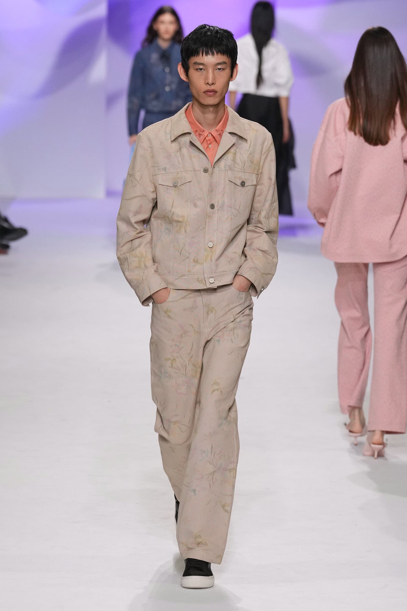 Shiatzy Chen Spring 2027 Fashion Show