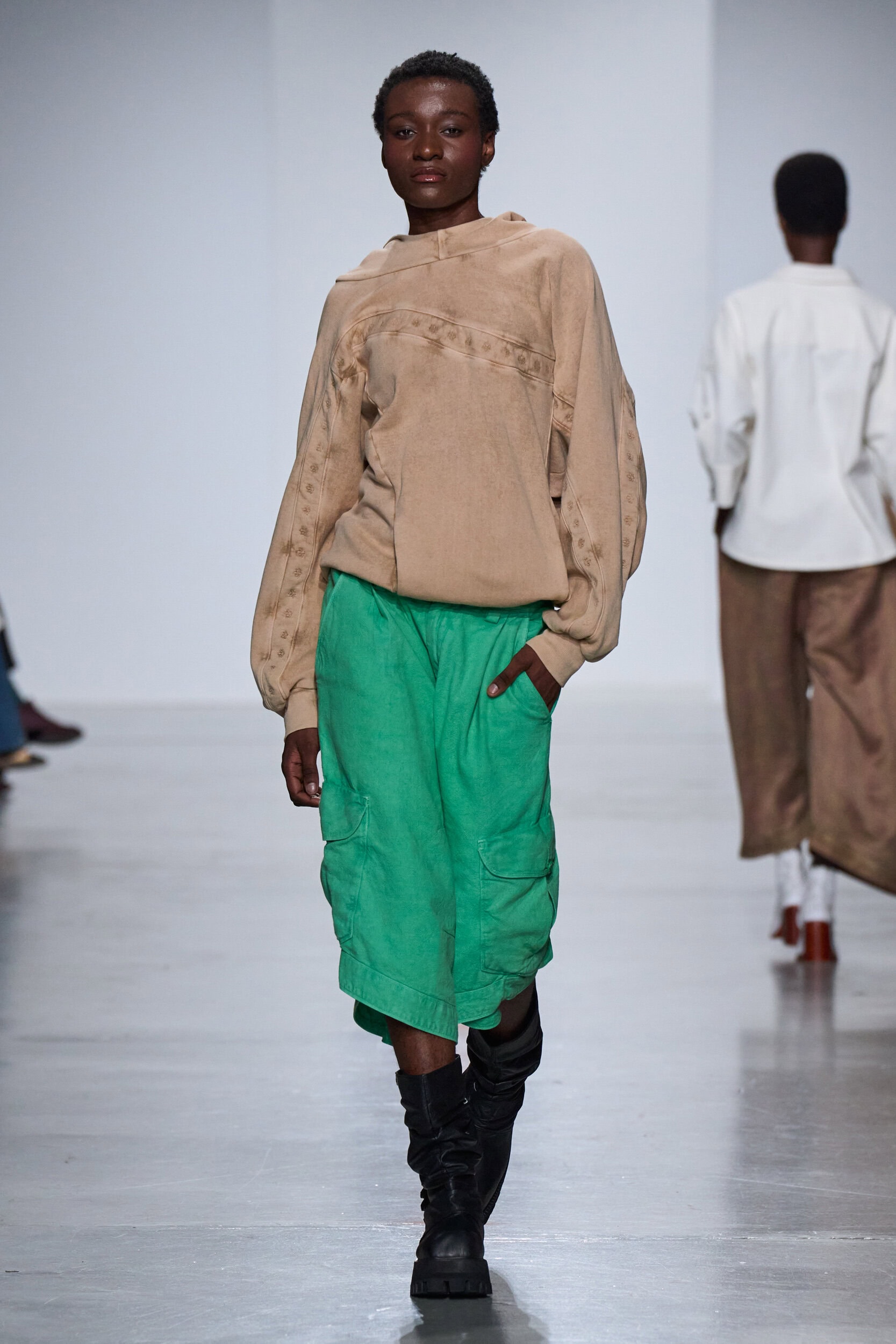 Puente Internacional By The Bogota Chamber Of Commerce Spring 2027 Fashion Show
