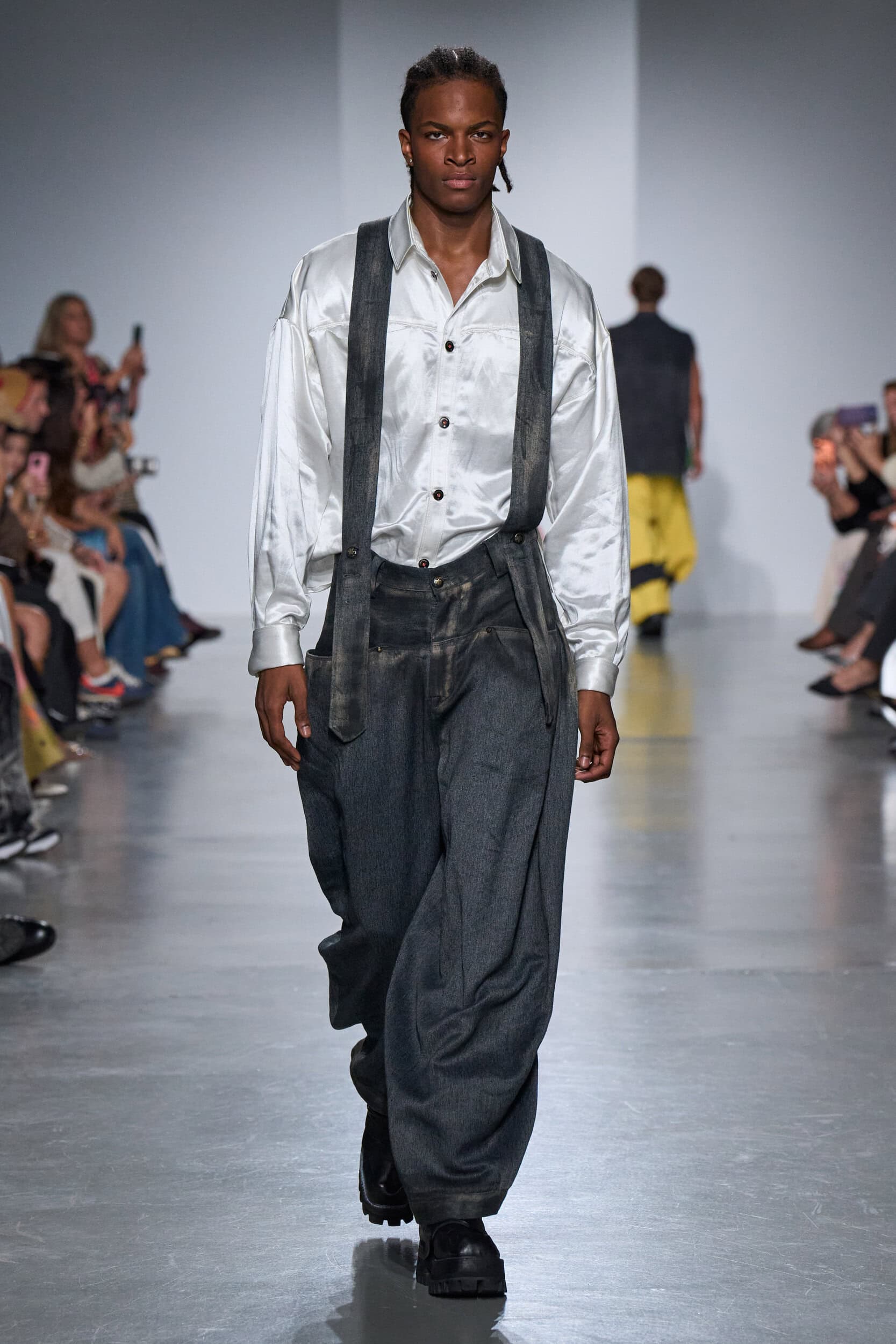 Puente Internacional By The Bogota Chamber Of Commerce Spring 2027 Fashion Show