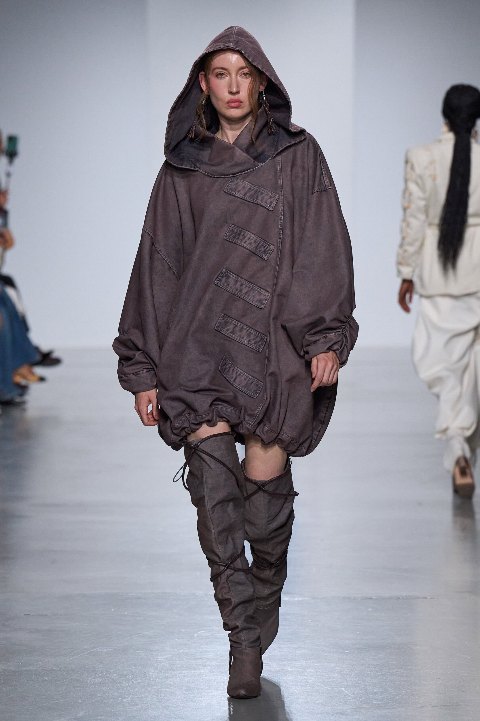 Puente Internacional By The Bogota Chamber Of Commerce Spring 2027 Fashion Show