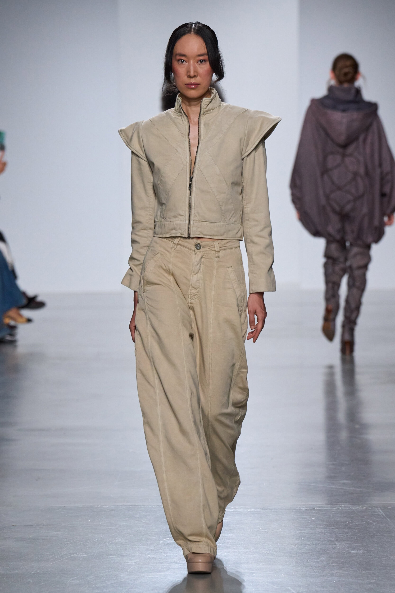Puente Internacional By The Bogota Chamber Of Commerce Spring 2027 Fashion Show