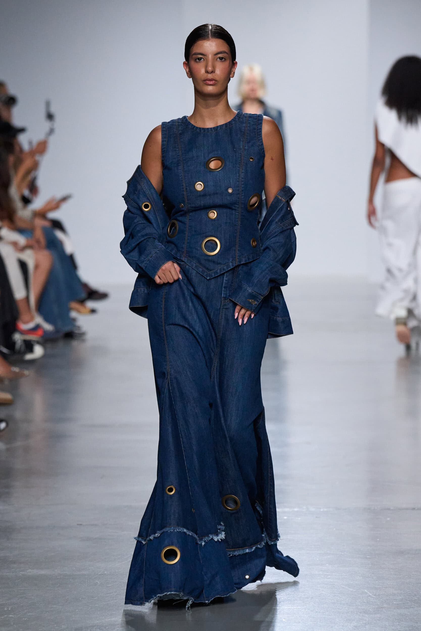 Puente Internacional By The Bogota Chamber Of Commerce Spring 2027 Fashion Show