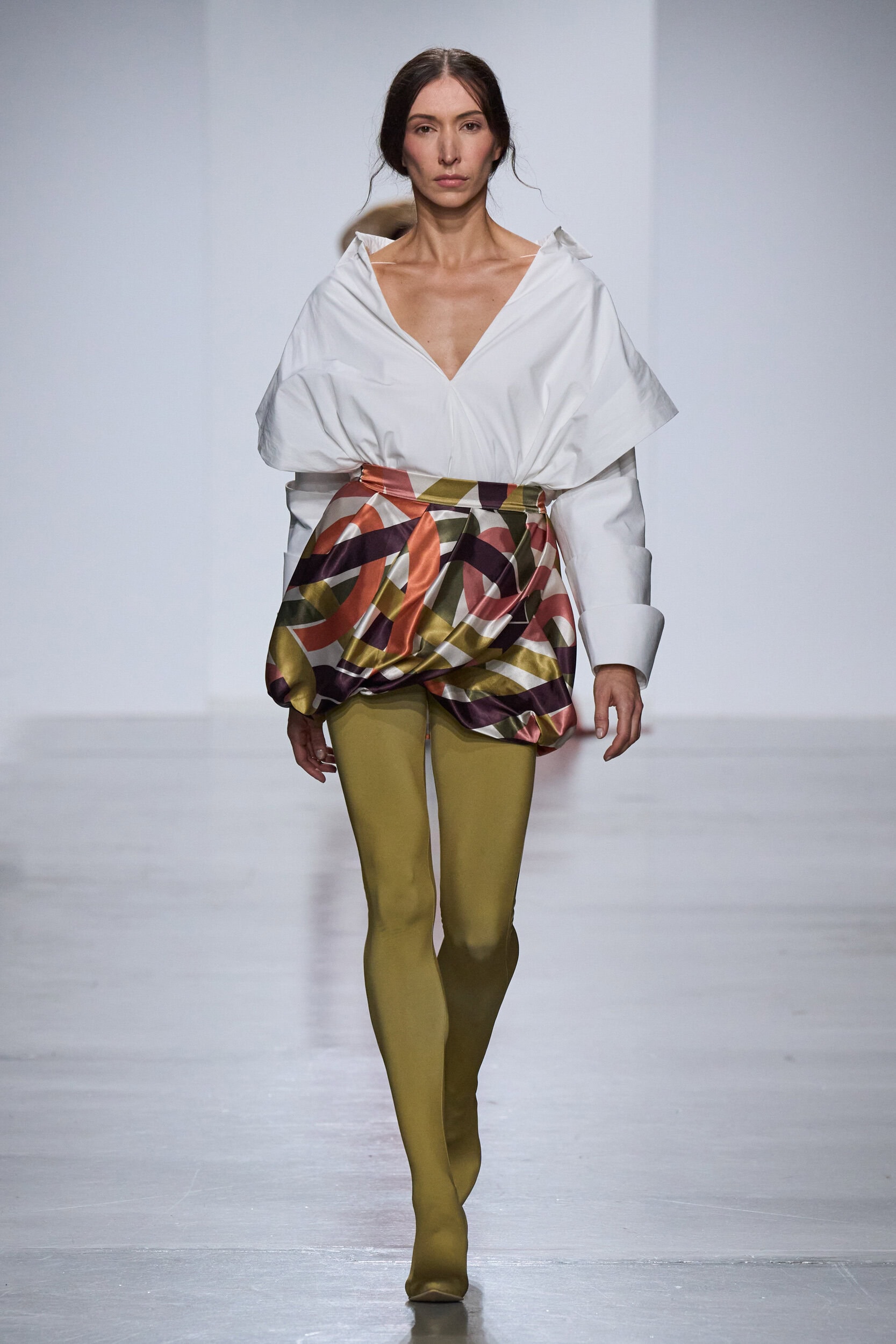 Puente Internacional By The Bogota Chamber Of Commerce Spring 2027 Fashion Show