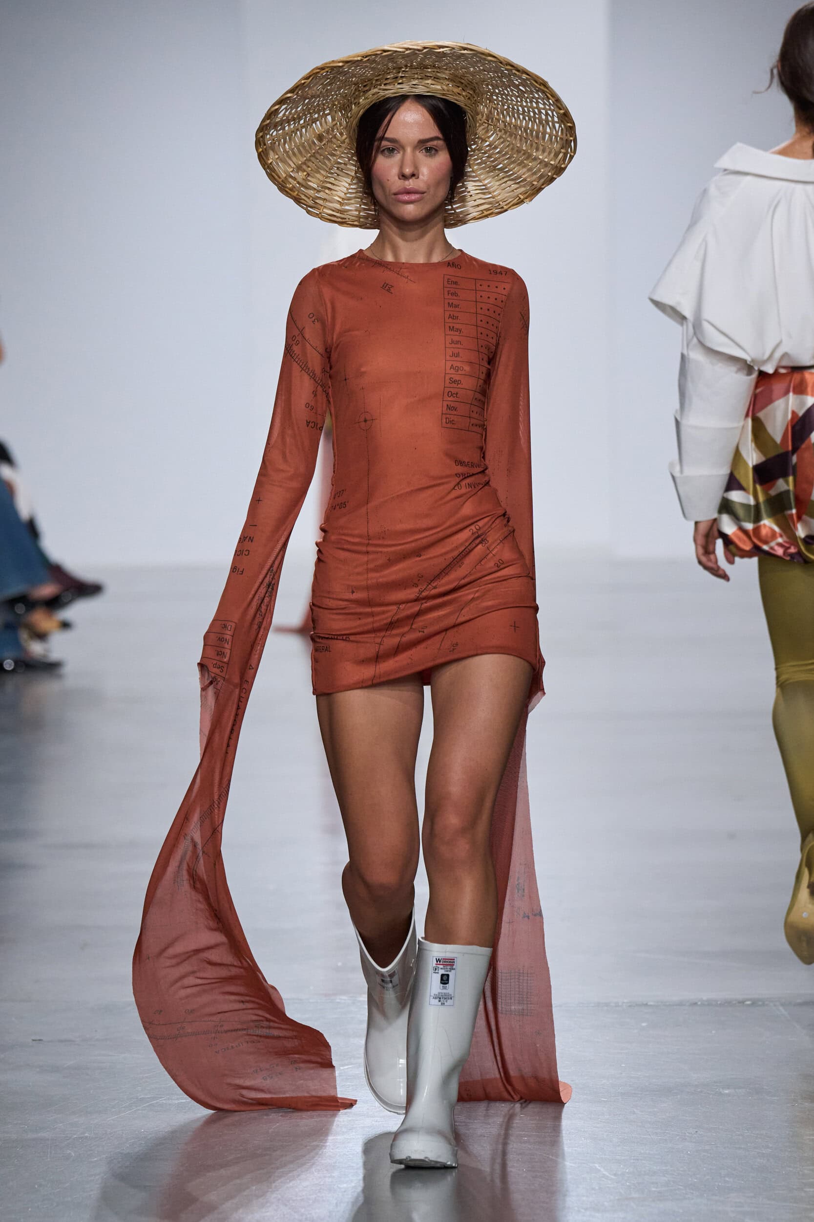 Puente Internacional By The Bogota Chamber Of Commerce Spring 2027 Fashion Show