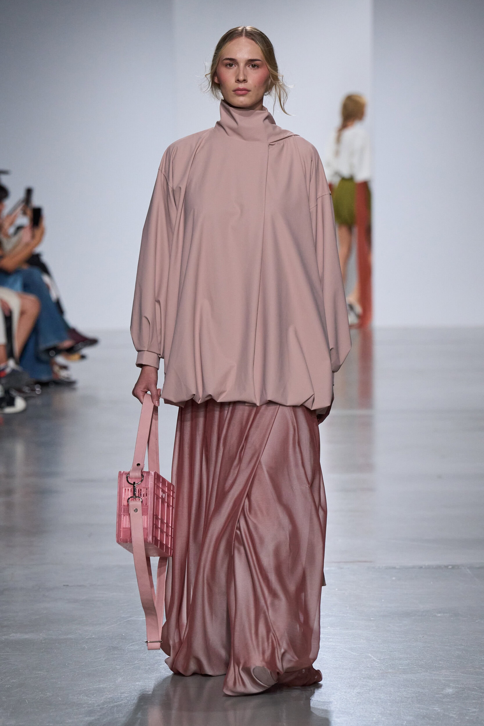 Puente Internacional By The Bogota Chamber Of Commerce Spring 2027 Fashion Show