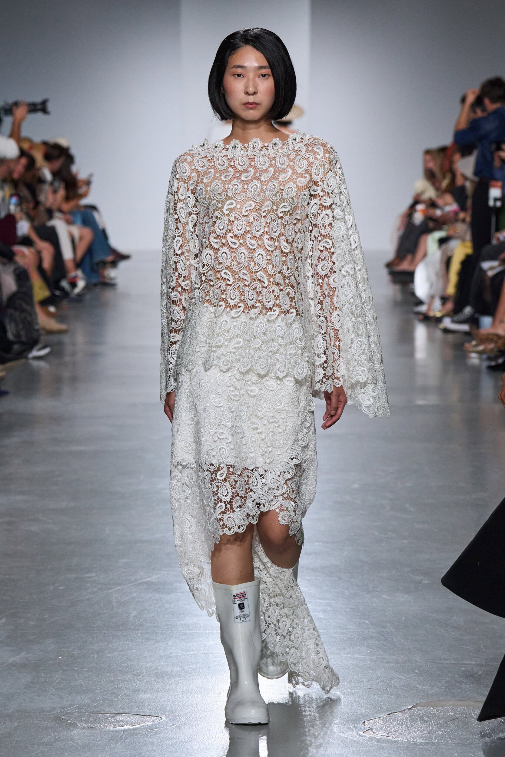 Puente Internacional By The Bogota Chamber Of Commerce Spring 2027 Fashion Show