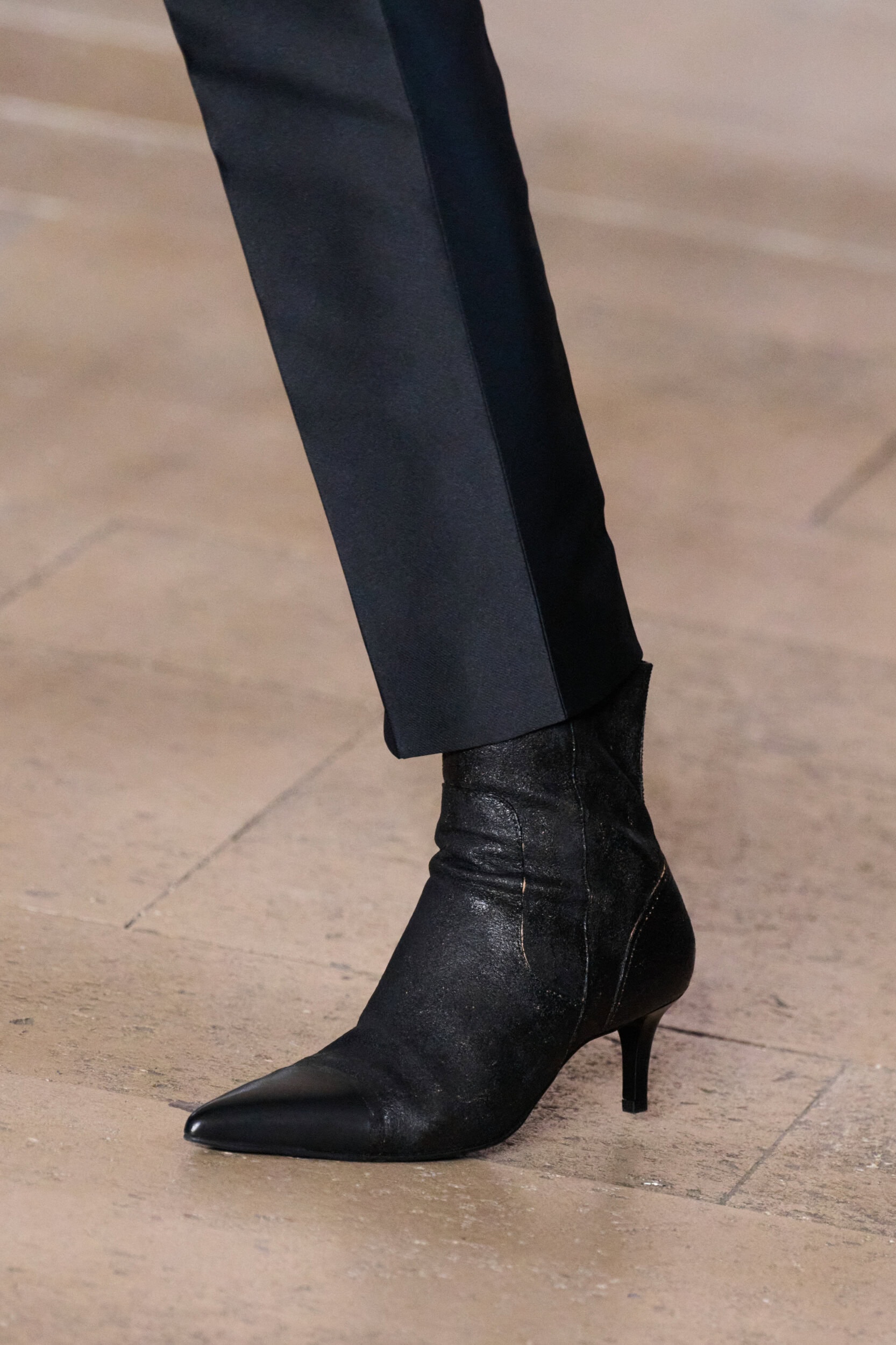 Sacai Spring 2027 Fashion Show Details