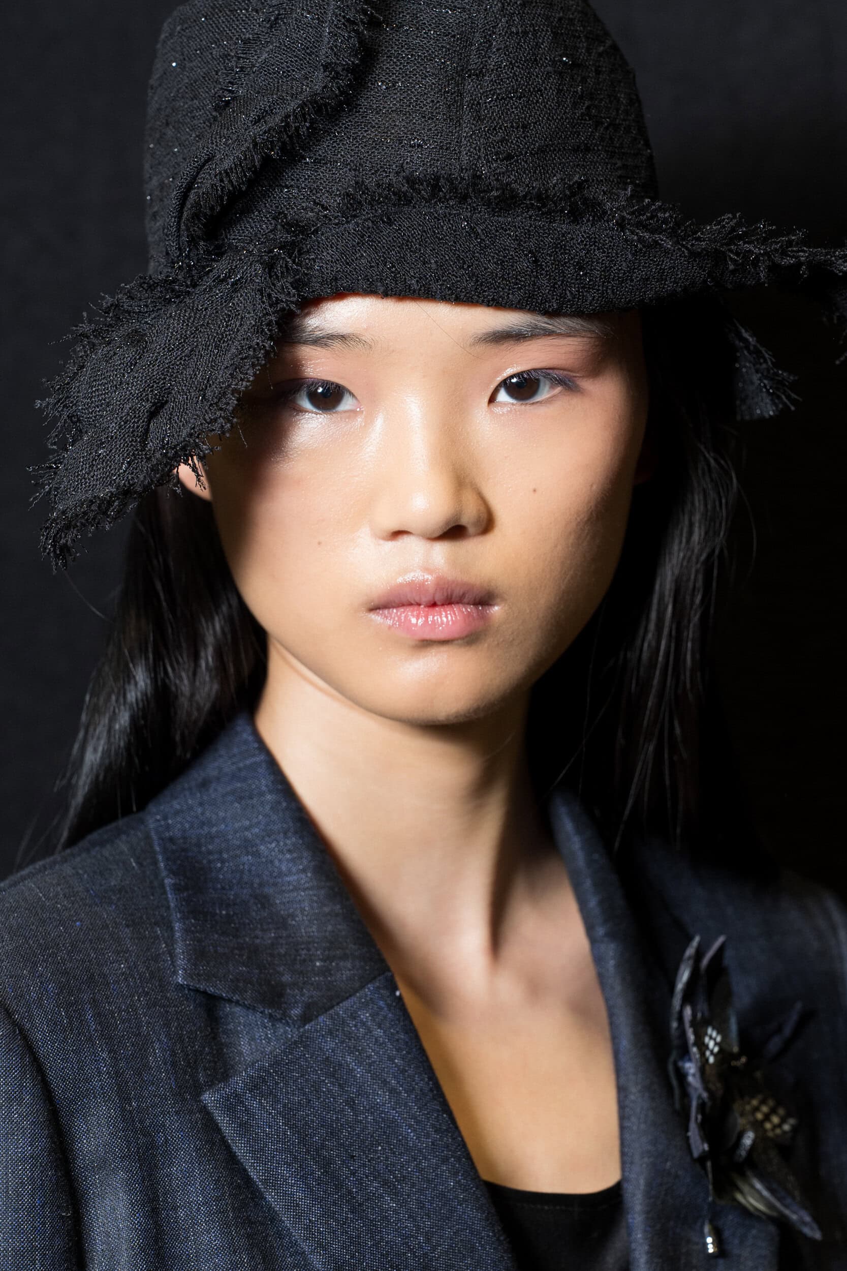 Shiatzy Chen Spring 2027 Fashion Show Backstage