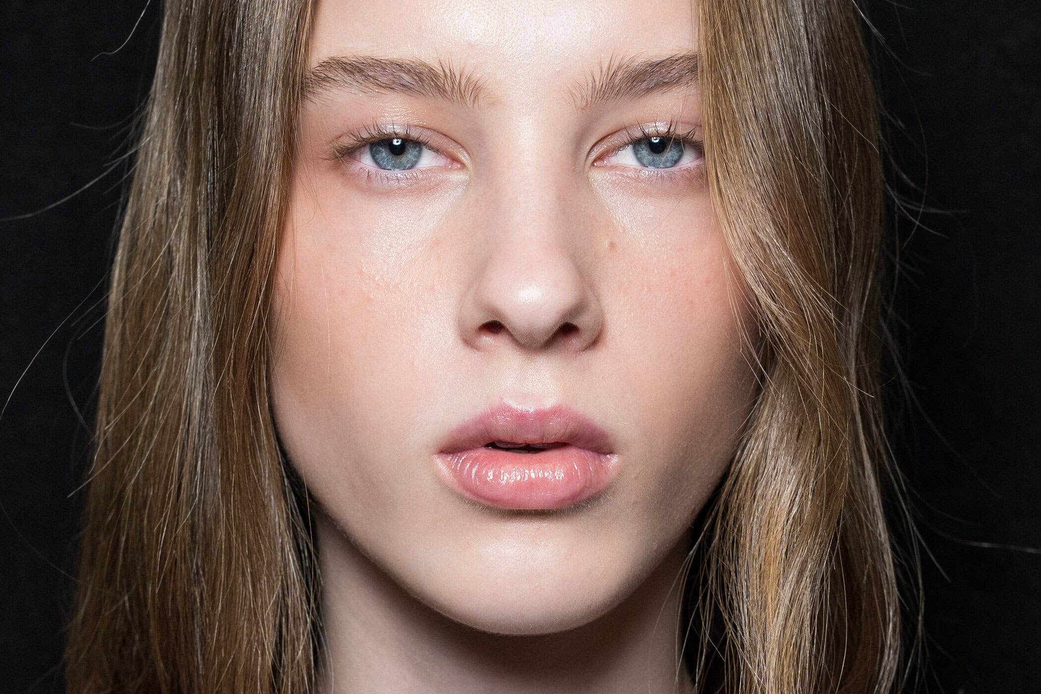 Shiatzy Chen Spring 2027 Fashion Show Backstage