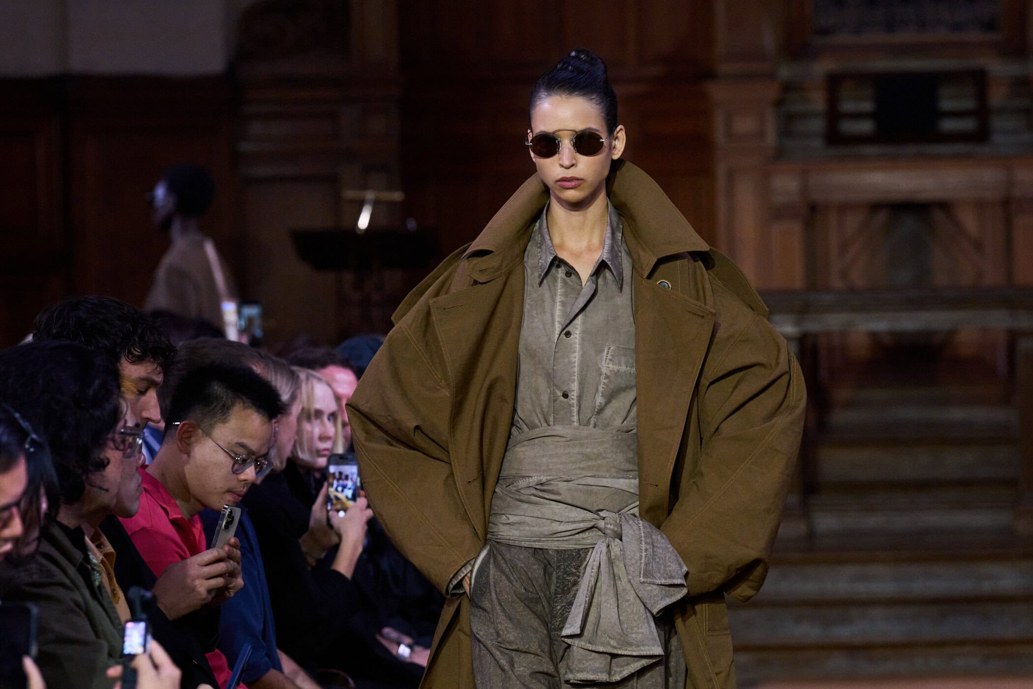Uma Wang Spring 2027 Fashion Show Atmosphere