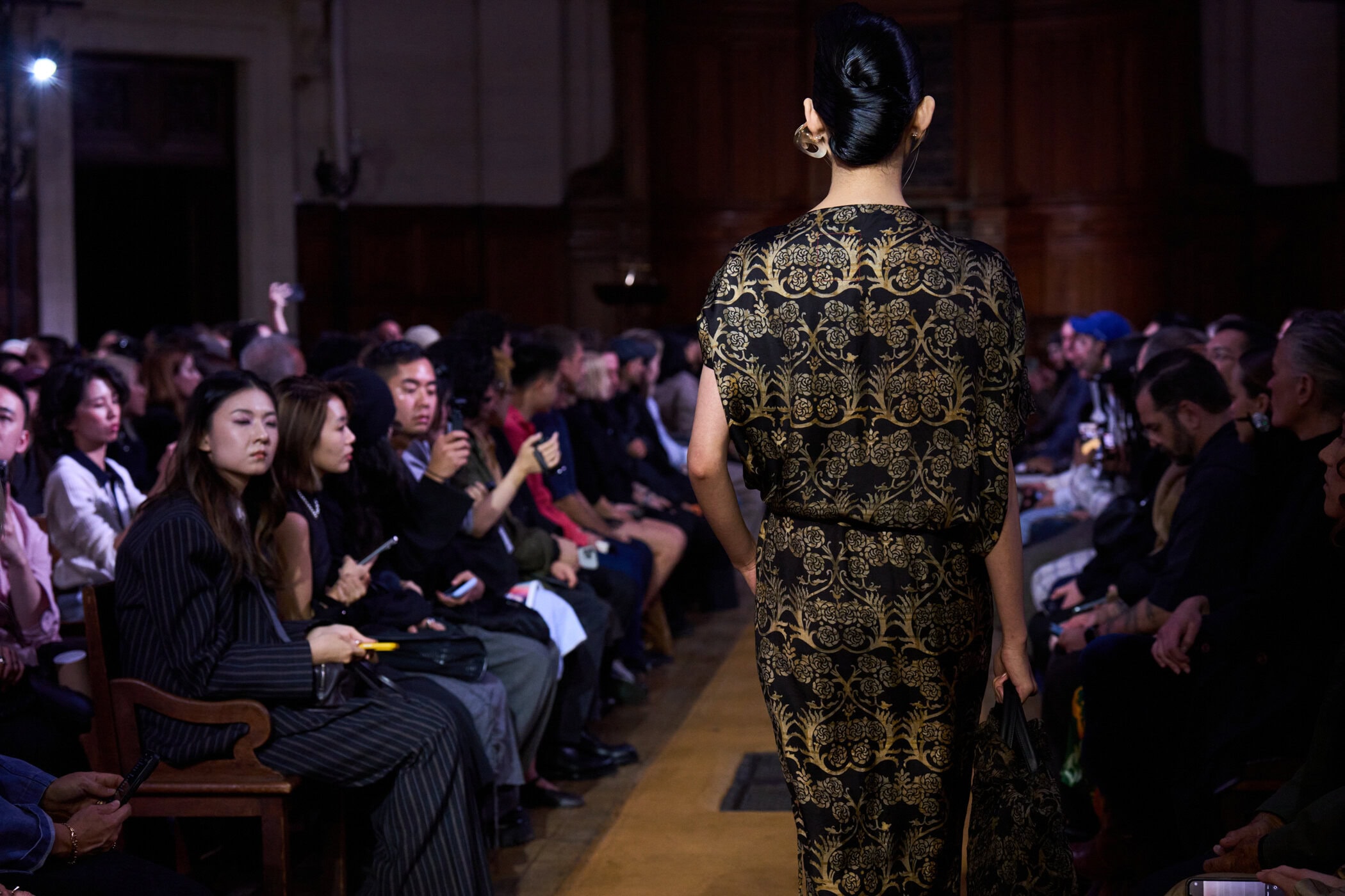 Uma Wang Spring 2027 Fashion Show Atmosphere