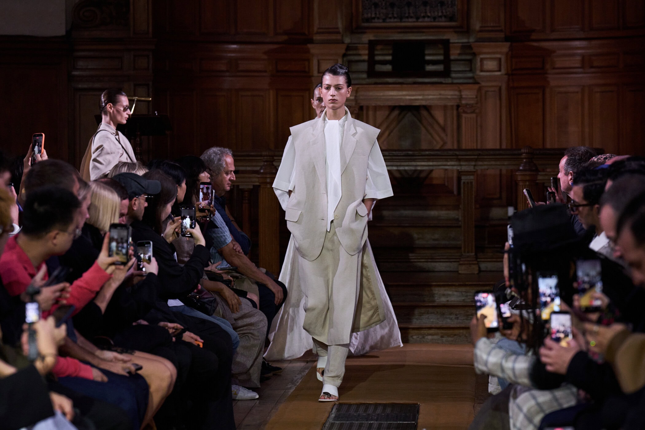 Uma Wang Spring 2027 Fashion Show Atmosphere