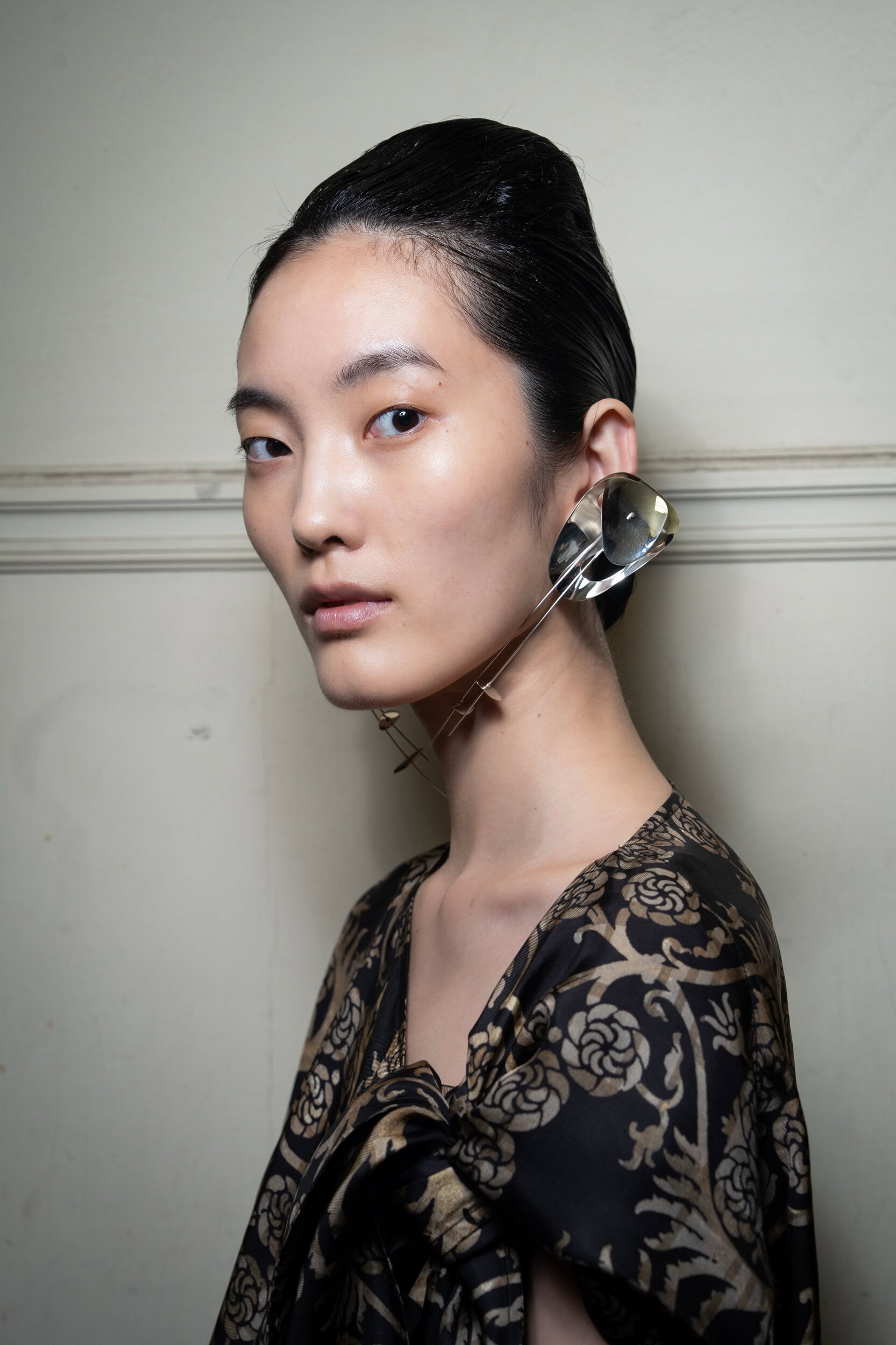 Uma Wang Spring 2027 Fashion Show Backstage