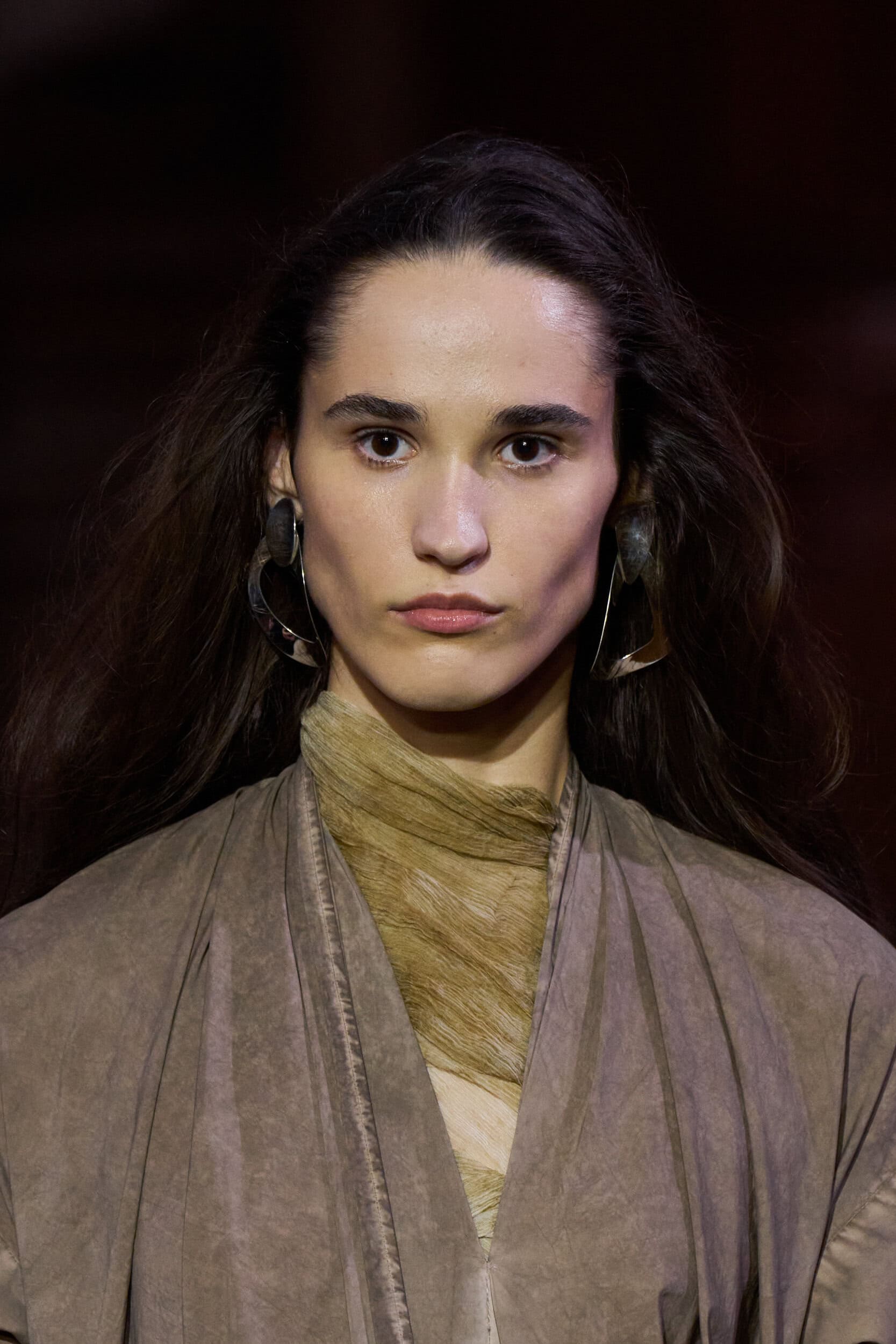 Uma Wang Spring 2027 Fashion Show Details