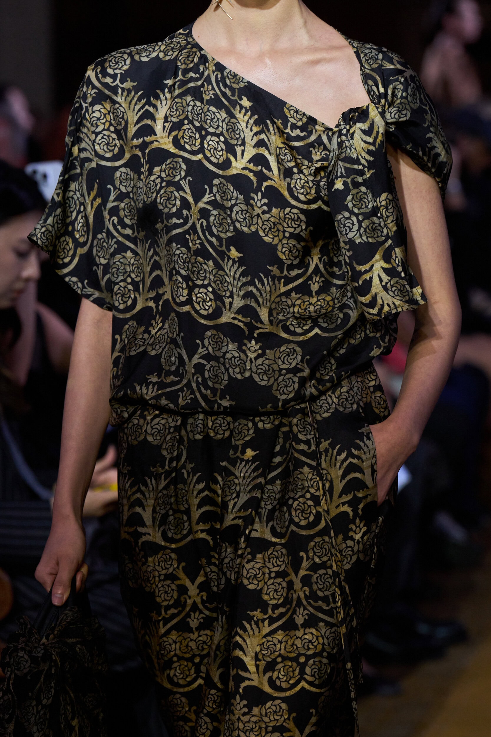 Uma Wang Spring 2027 Fashion Show Details