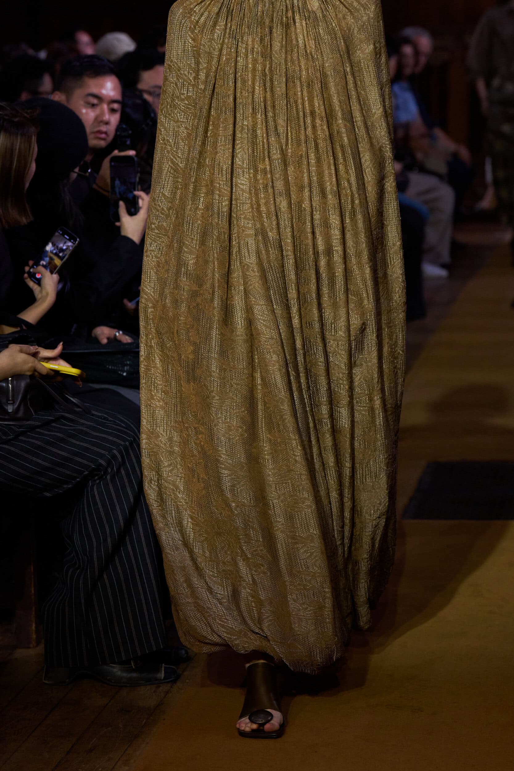 Uma Wang Spring 2027 Fashion Show Details