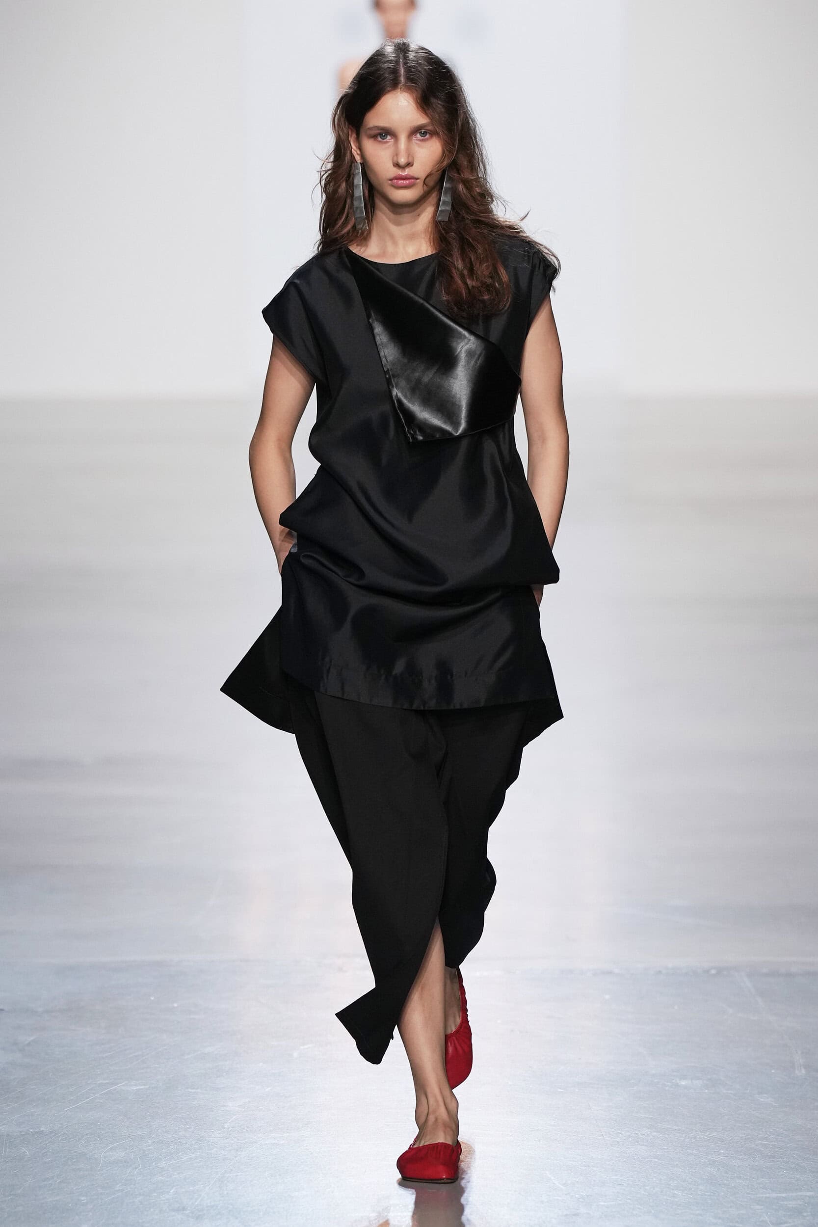 Niccolo Pasqualetti Spring 2027 Fashion Show