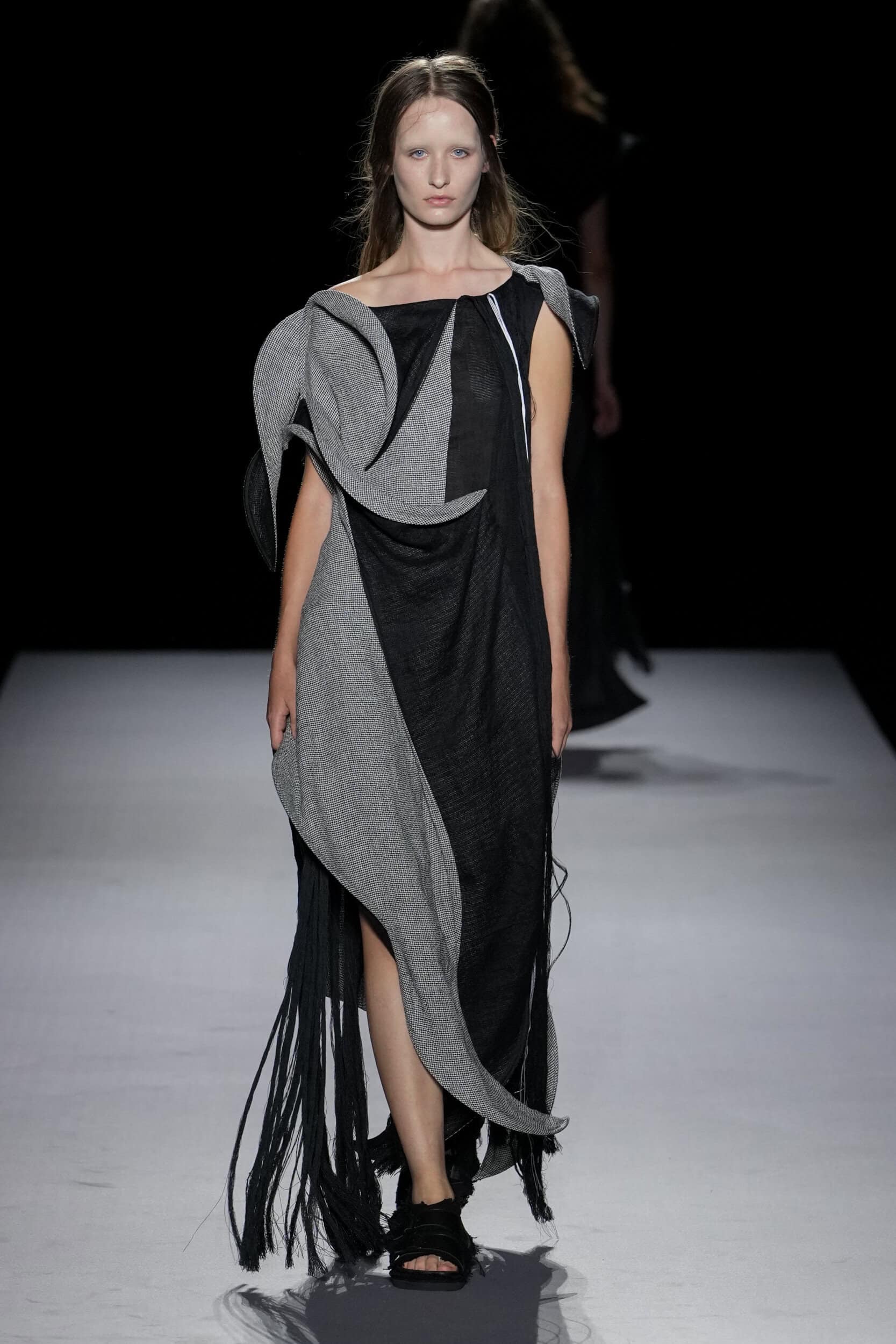 Yohji Yamamoto Spring 2027 Fashion Show