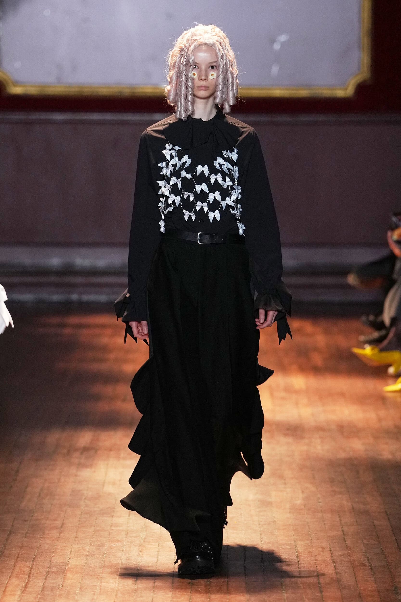 Noir Kei Ninomiya Spring 2027 Fashion Show