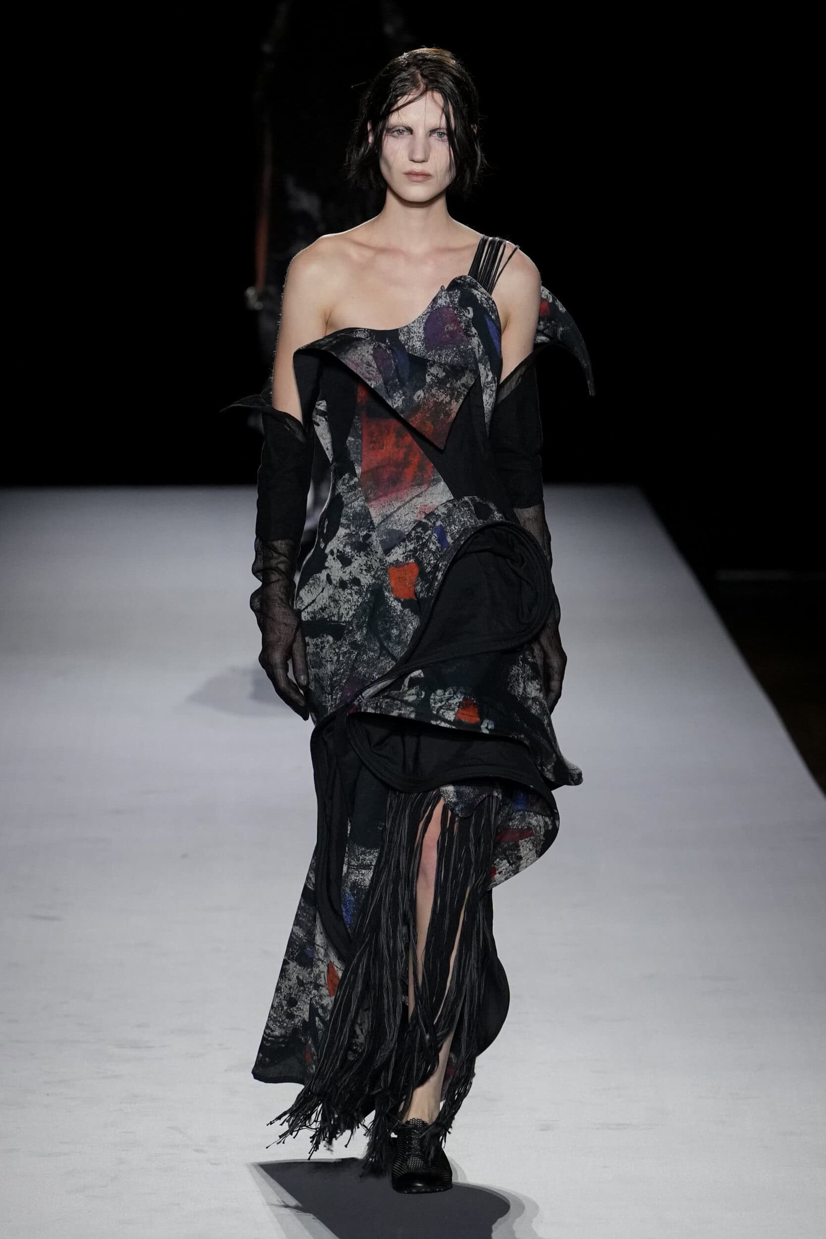Yohji Yamamoto Spring 2027 Fashion Show