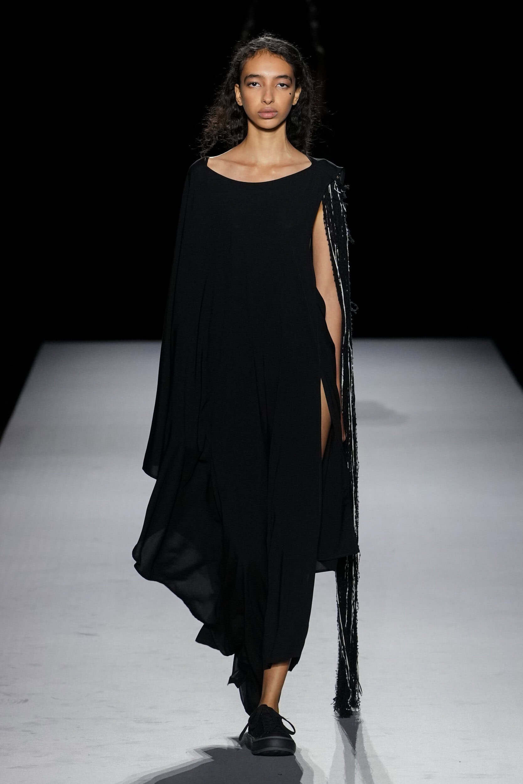 Yohji Yamamoto Spring 2027 Fashion Show