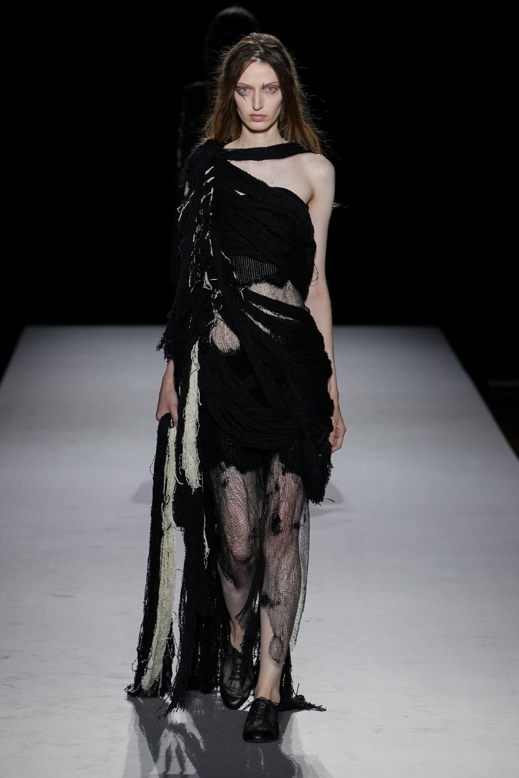 Yohji Yamamoto Spring 2027 Fashion Show
