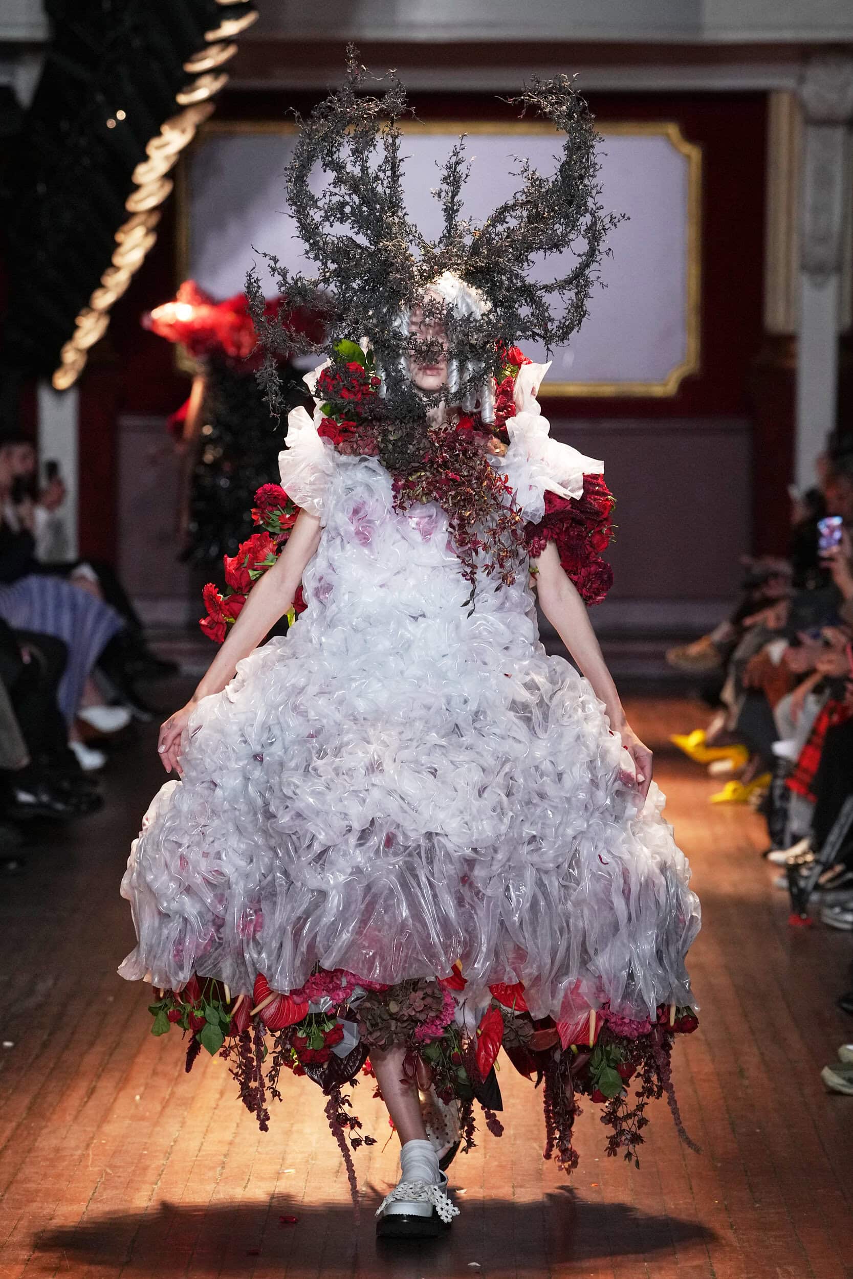 Noir Kei Ninomiya Spring 2027 Fashion Show