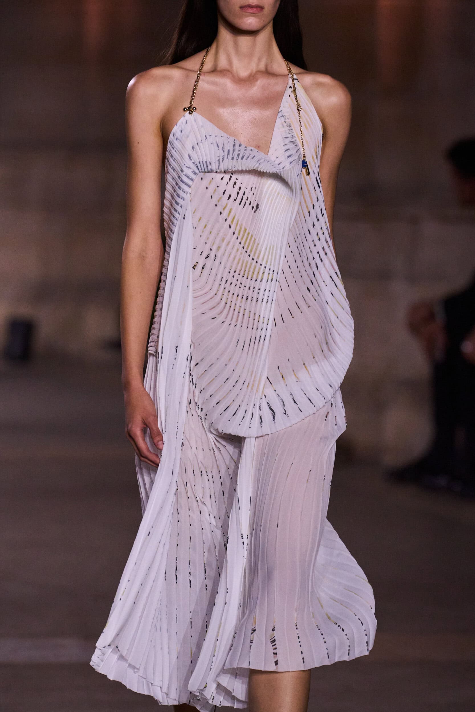 Victoria Beckham Spring 2027 Fashion Show Details