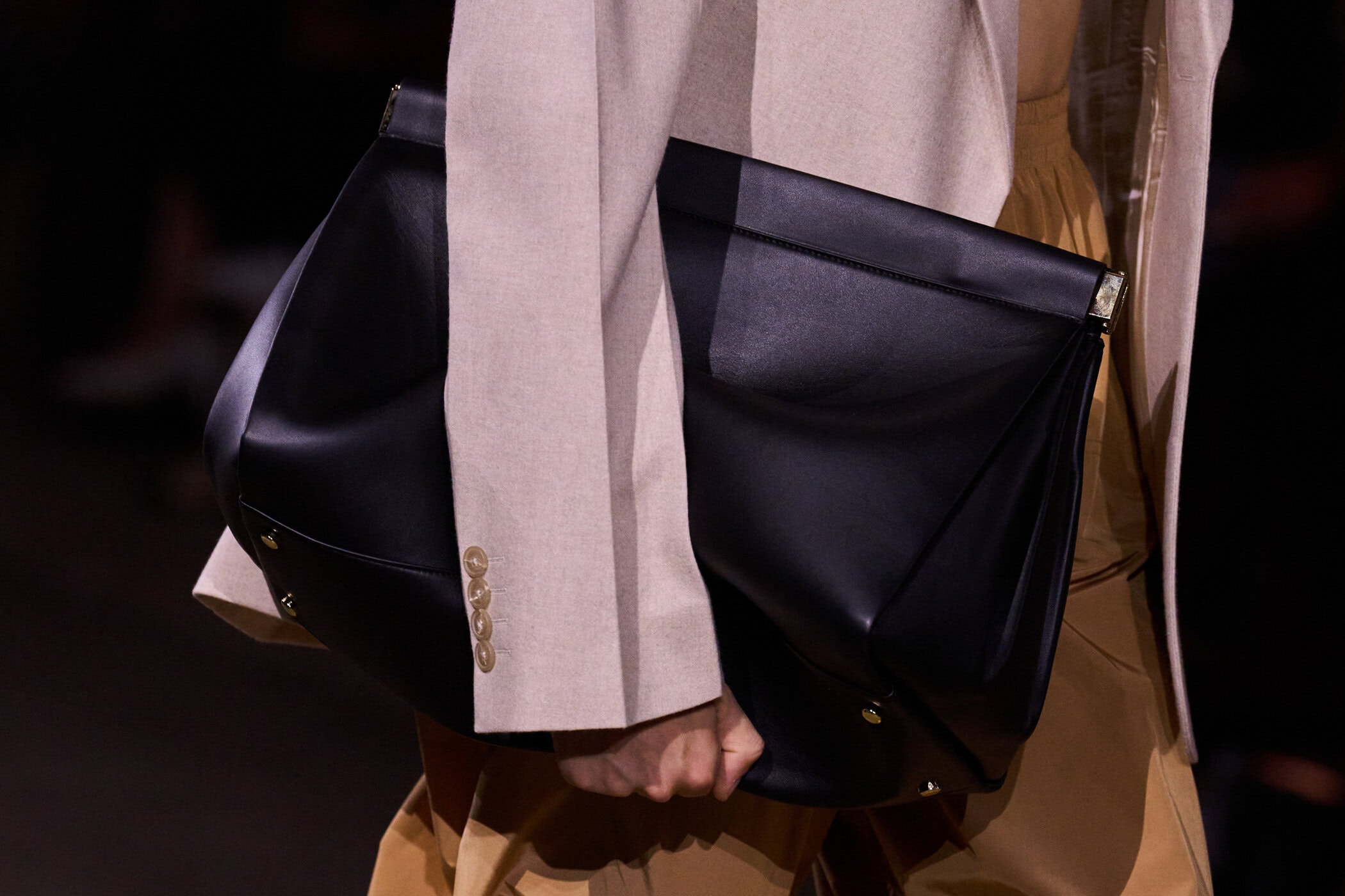 Victoria Beckham Spring 2027 Fashion Show Details
