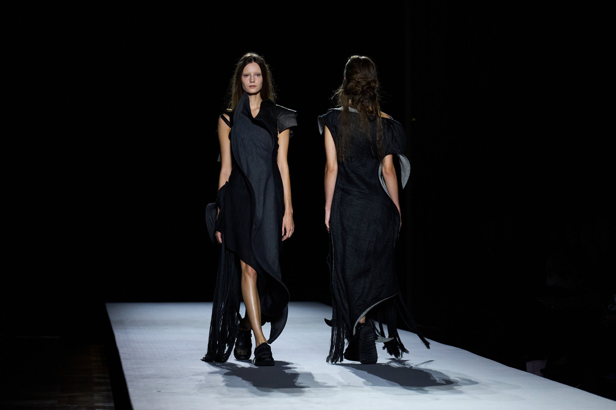 Yohji Yamamoto Spring 2027 Fashion Show Atmosphere