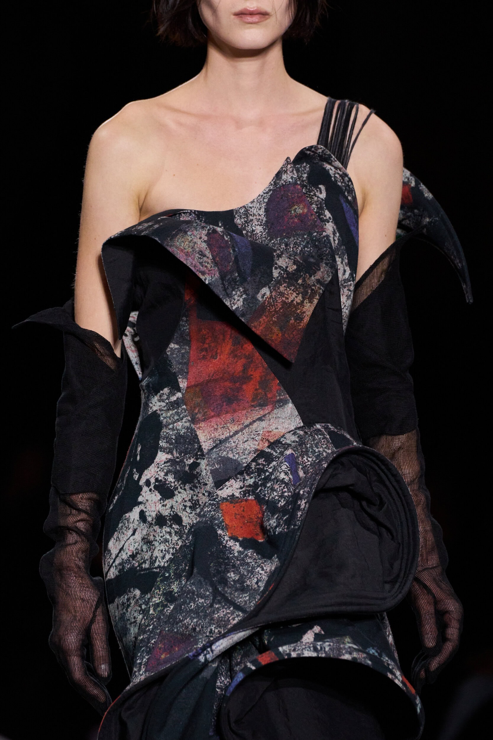 Yohji Yamamoto Spring 2027 Fashion Show Details