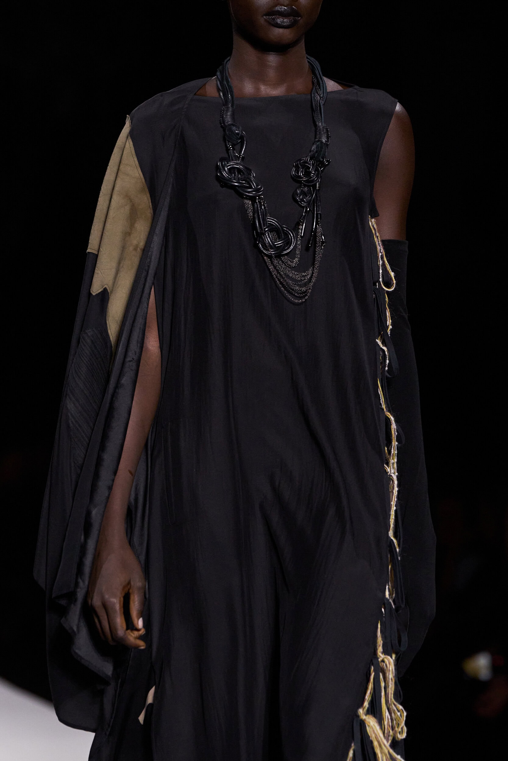 Yohji Yamamoto Spring 2027 Fashion Show Details