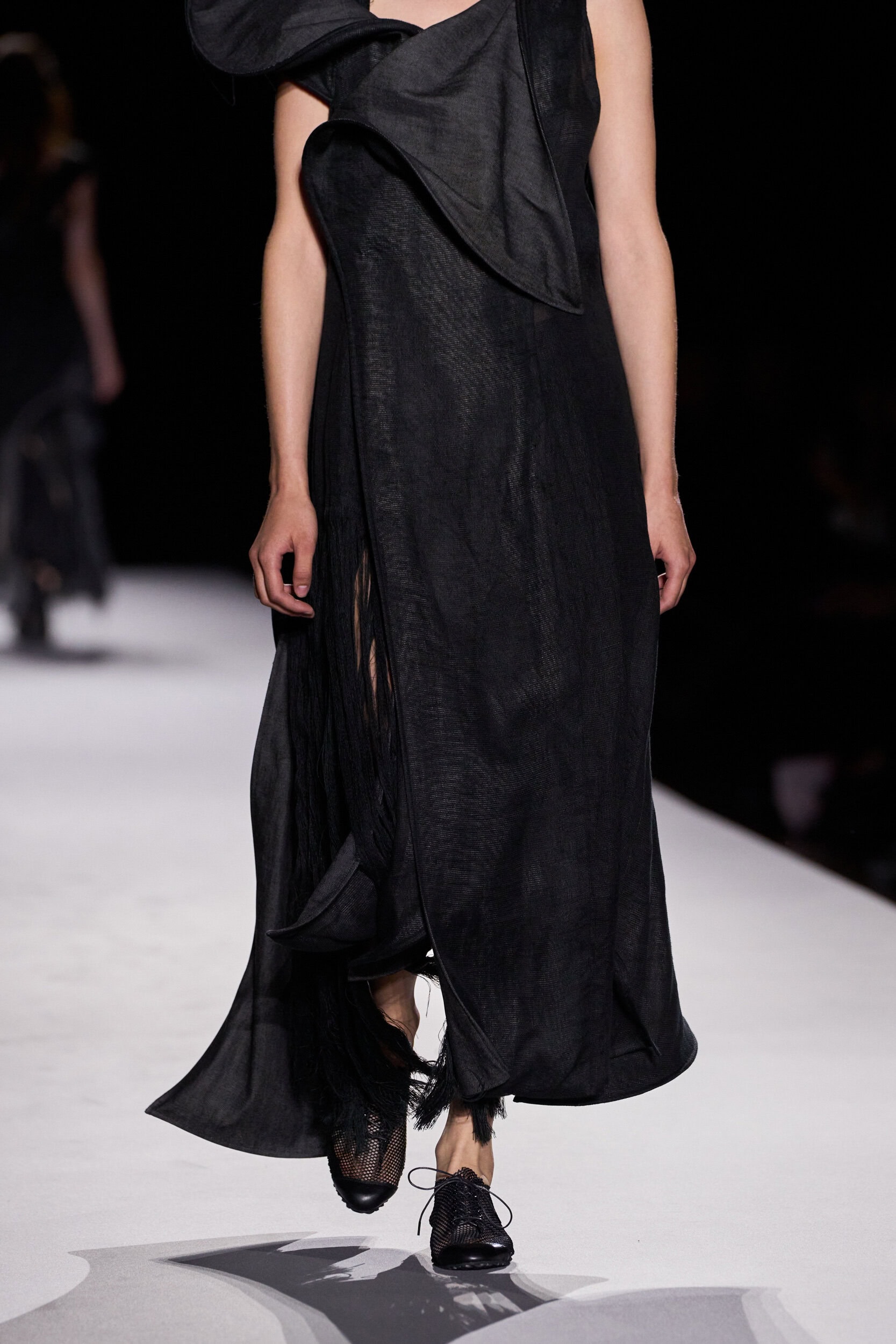 Yohji Yamamoto Spring 2027 Fashion Show Details