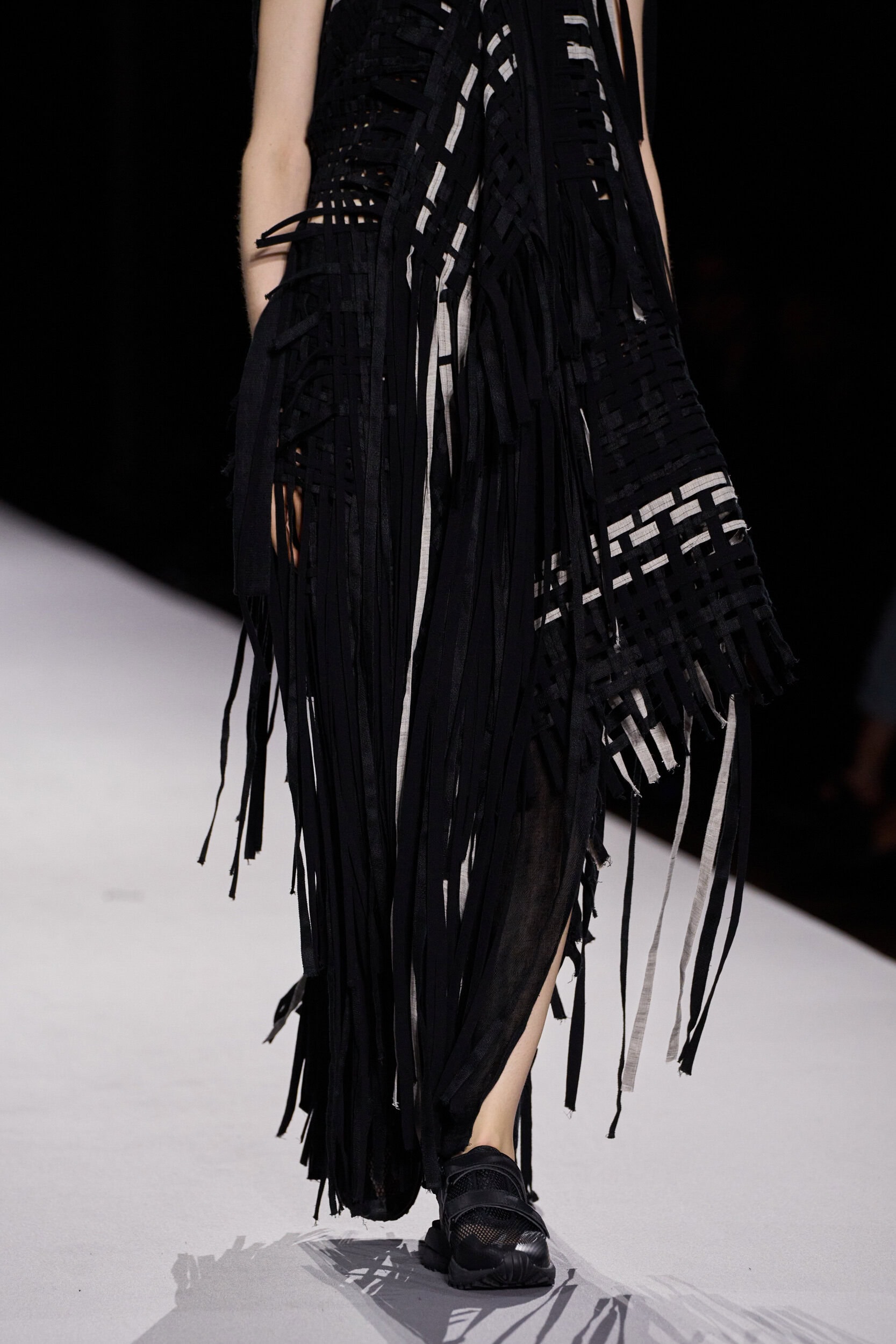 Yohji Yamamoto Spring 2027 Fashion Show Details