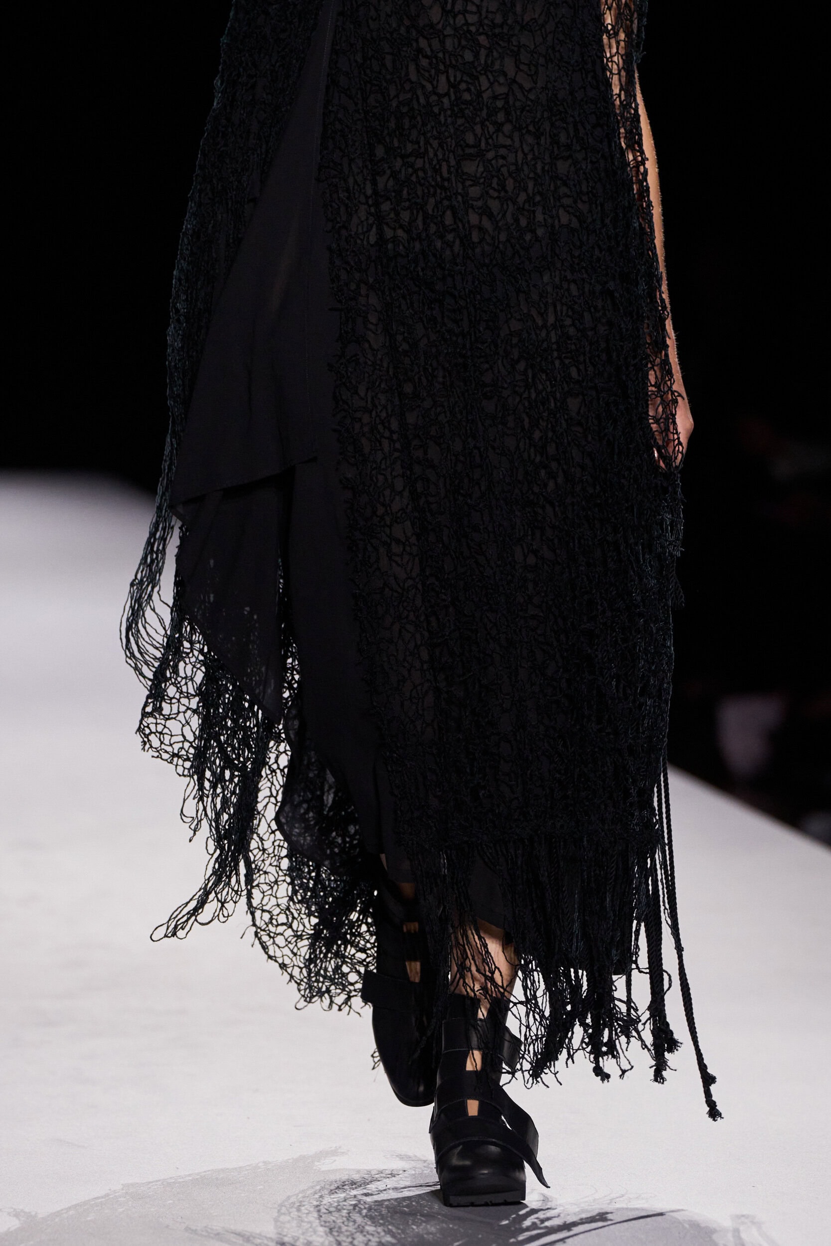 Yohji Yamamoto Spring 2027 Fashion Show Details