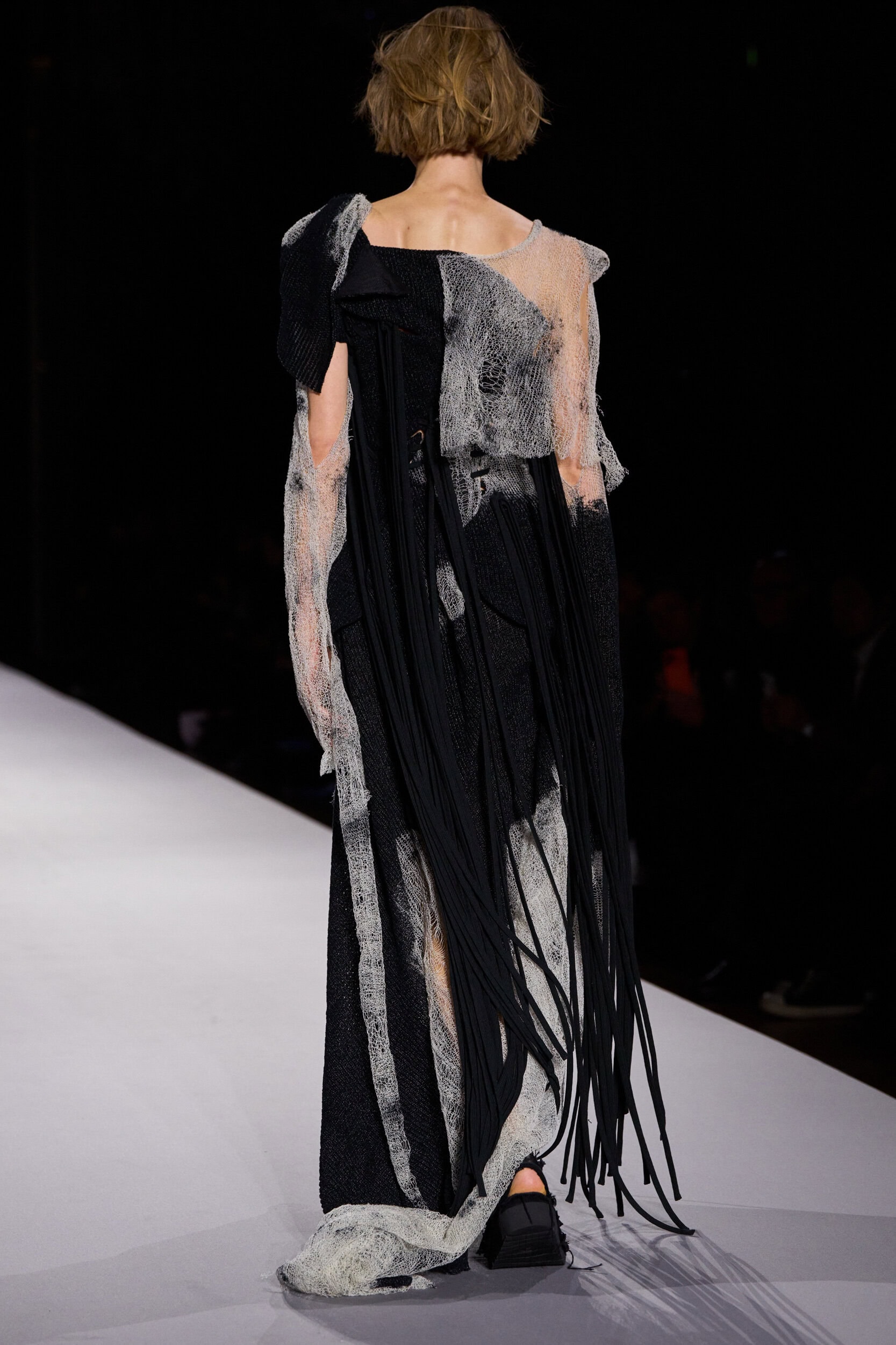 Yohji Yamamoto Spring 2027 Fashion Show Details