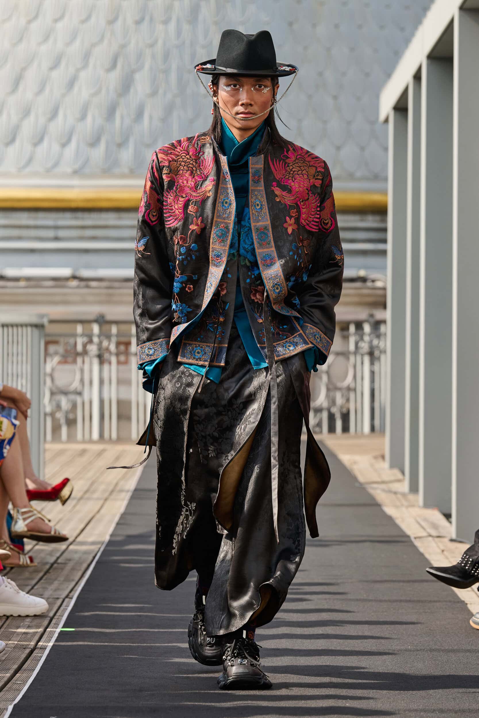 Zouxin Spring 2027 Fashion Show