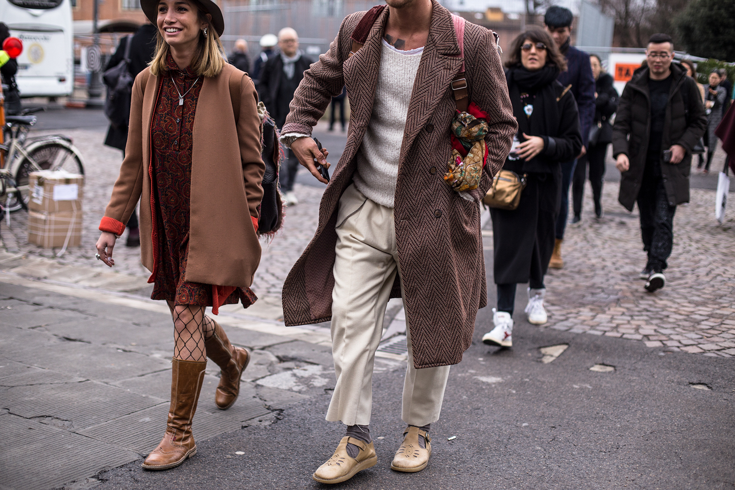 Firenze Pitti Uomo Fashion Week Men's Street Style Fall 2018 by Robert ...