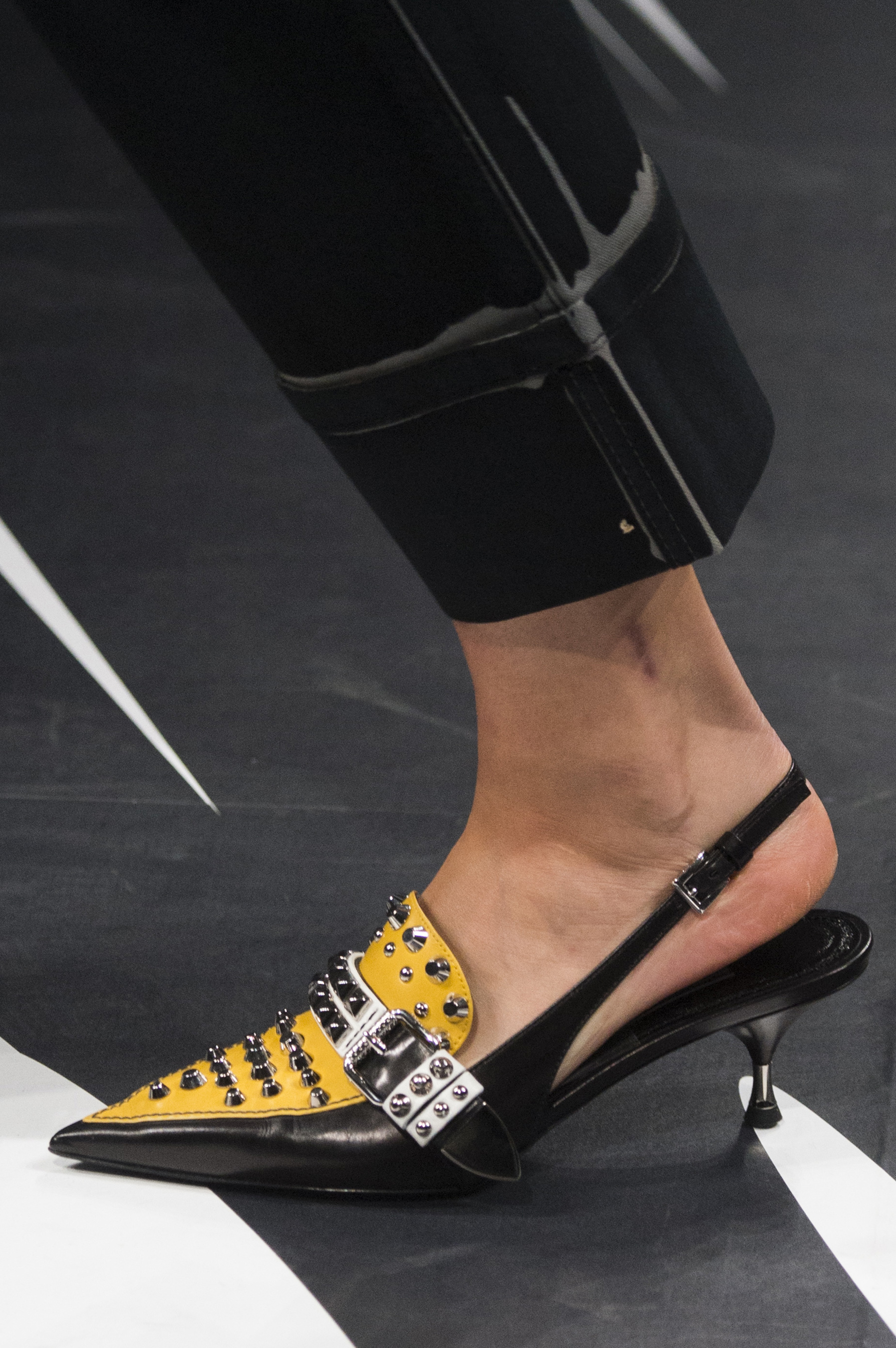 Best Shoes of Milan Fashion Week Spring 2018 - The Impression